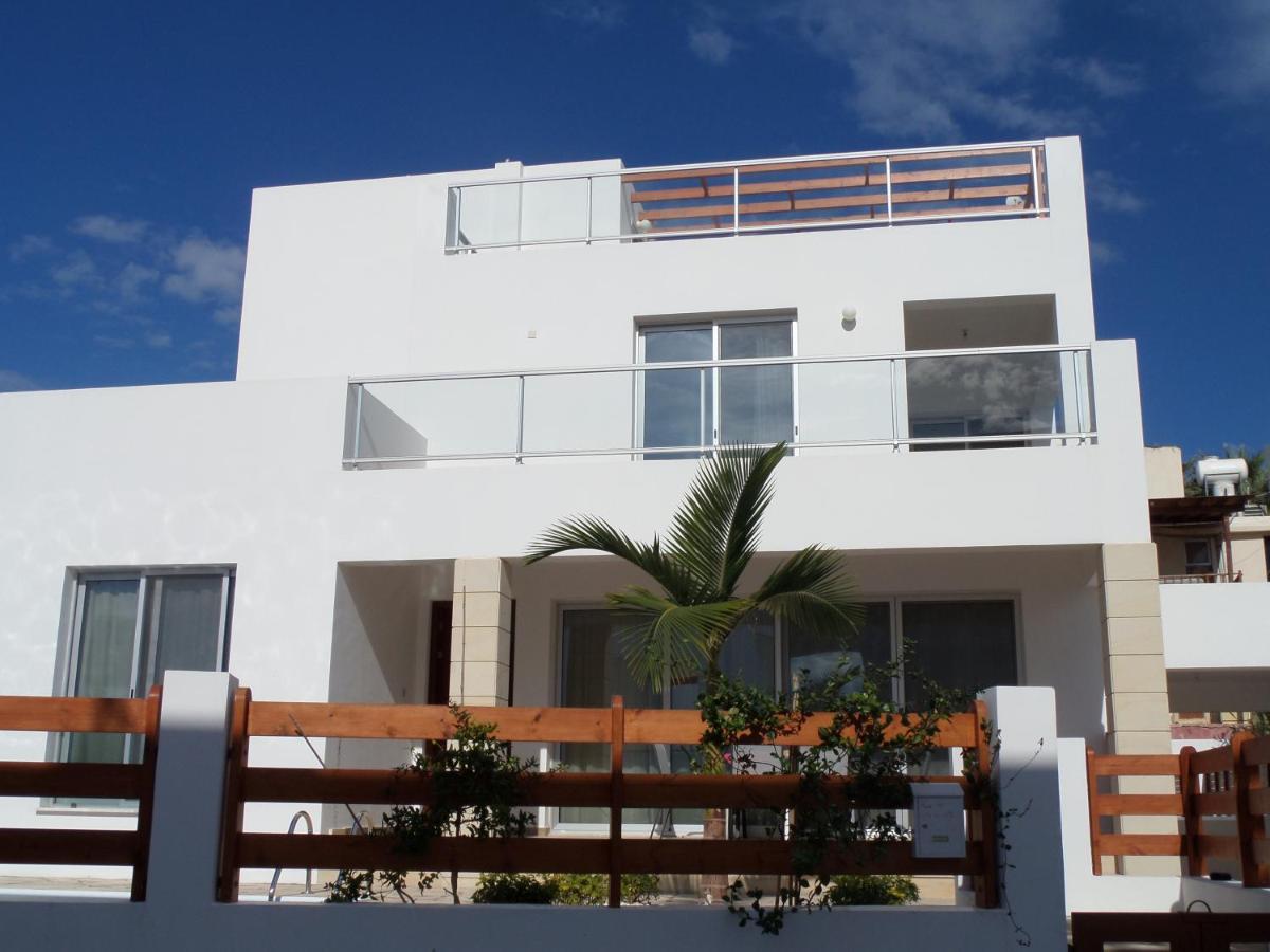 Modern Villa, 4 Bedrooms, Private Pool, Close To Coral Bay Strip Peyia Buitenkant foto