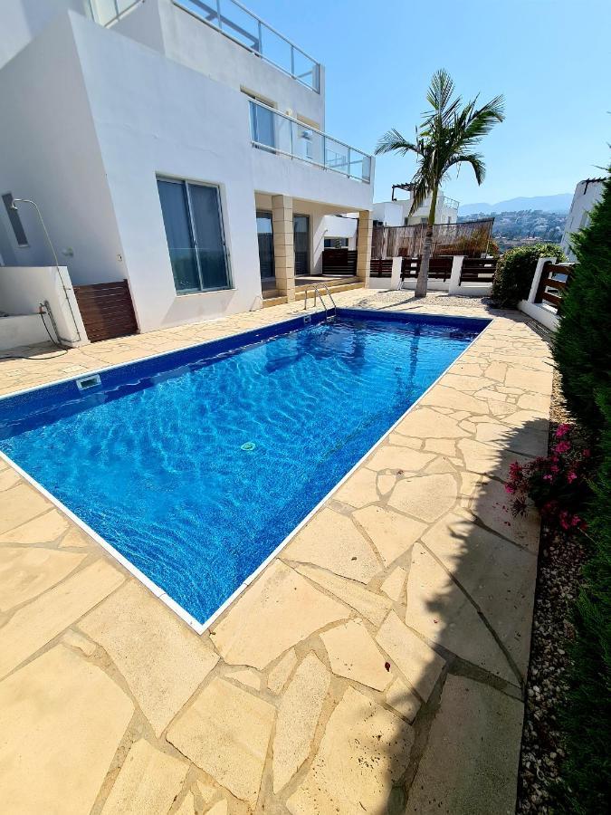 Modern Villa, 4 Bedrooms, Private Pool, Close To Coral Bay Strip Peyia Buitenkant foto